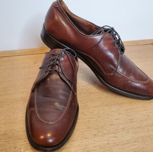 Allen Edmund's Men's Brown Lace Up Shoes Narrow
